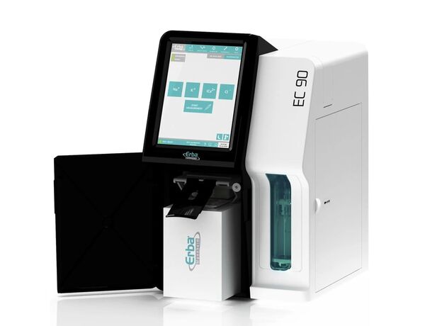 EC90 — анализатор электролитов с полнофункциональным модулем контроля качества