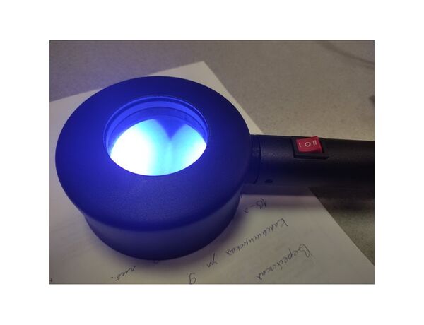 Сапфир-2В — ветеринарная люминесцентная лампа Вуда