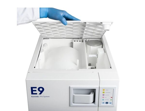 Euronda E9 2025 — автоматический автоклав класса B, 24 л